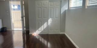 Charming Winnetka Studio (ADU)! Laundry In Unit! Gallery 12