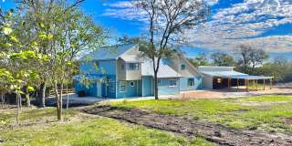 House on 5 Acres East of Austin! Gallery 1