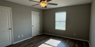 Coming Soon: Well-Maintained 2BR/2.5BA Townhome w/ Garage Gallery 13