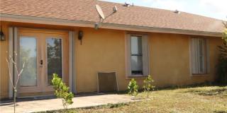 320 Harry Avenue S Gallery 3