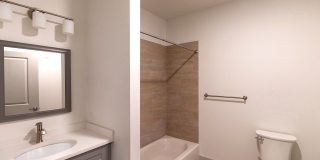 DeLaet's Landing Gallery 26