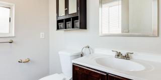 Stunning 3 bedroom home in Brookline available July 1! Gallery 12