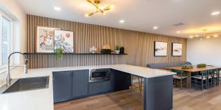 Skyline at Murrayhill Gallery 21