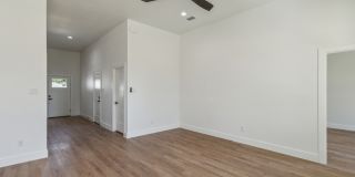 4617 Pickett Street Gallery 17