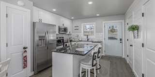 1961 Lakeshore Dr Gallery 1