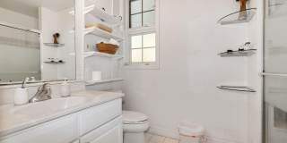 8309 OLD SEVEN LOCKS Road Gallery 32