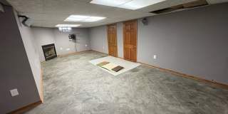 126 N Illinois Avenue Gallery 13