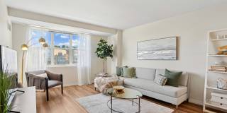 Center Place Gallery 33