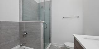 1952 W Ohio Street Gallery 19