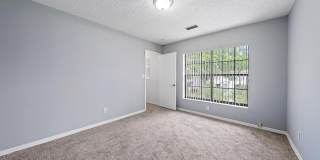 352 Prestwick Circle Gallery 7