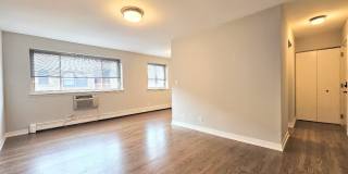 528 W Oakdale Gallery 3