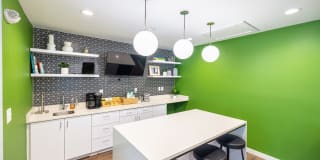 Ellevate St. Ives Gallery 4