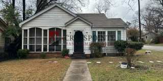 Charming 3 Bedroom Corner-Lot Cottage with Classic Character! Gallery 1