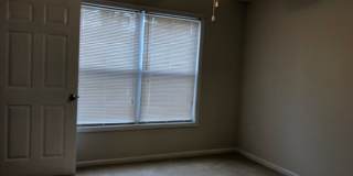 Southern Edge Condo - Close to Campus Gallery 7