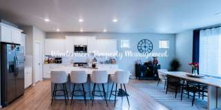 Stunning Soundview Estates 5 bedroom home Gallery 6