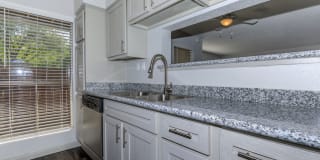 Harbor Walk Gallery 22