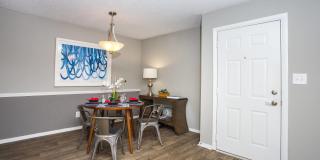 700 Riverchase Gallery 13