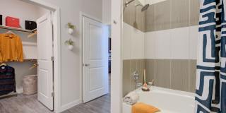 Art House Gallery 11