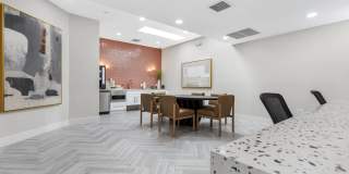 Alvista Hollywood Gallery 42