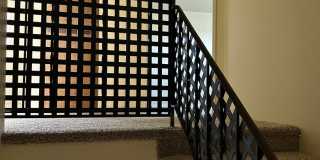 (526) Halpert Duplexes - 4 Bedroom / 2 Bathroom Gallery 6