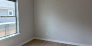 180 Fenwick Place Gallery 22