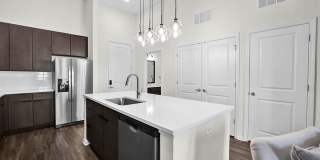 Artisan Flats Gallery 7