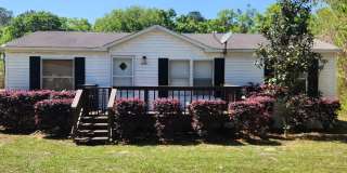 Updated 3 bed 2 bath Gallery 1