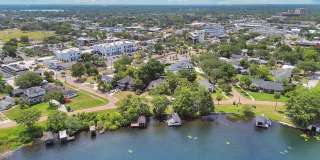 300 KILLARNEY DRIVE Gallery 36