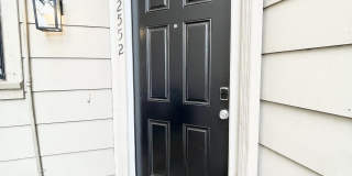 2552 W Bird St Gallery 33