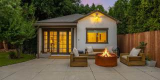 6537 Moore Dr Gallery 36