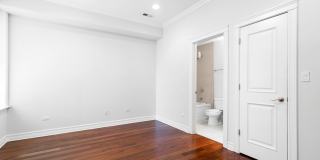 323 W Webster Avenue Gallery 8