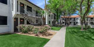 Artisan at Downtown Chandler Gallery 6