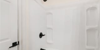 5084 Campo Road Gallery 6