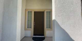 NO AVAILABLE SHOWINGS UNTIL AFTER 7/1/26 - EASTVALE GREAT NEIGHBORHOOD- 4+2.5 EXECUTIVE HOME, QUIET NEIGHBORHOOD - AVAILABLE NOW!!! ONLY 1 GARAGE SPACE + 1 DRIVEWAY SPACE, STREET PARKING AVAILABLE Gallery 4