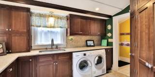 44 Webb Avenue Gallery 13