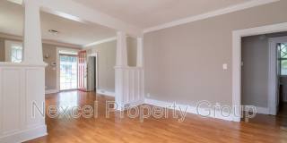 2004 Walker Ave., Gallery 9