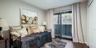 Seville Apartments Gallery 40