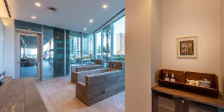 Aspire Post Oak Gallery 13