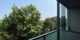 Awesome 1BR Loft Style Condo Overlooking Midtown! Gallery 12