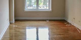 851 West Cornelia Ave. Apt. Gallery 6