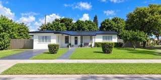 10305 SW 149th Ter Gallery 1