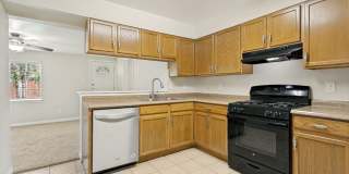 5-BEDROOM HOME IN WILSHIRE TERRACE Gallery 13