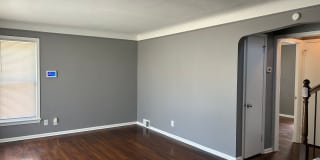 Spacious 3-Bedroom, 2-Bath House in South Euclid Gallery 16
