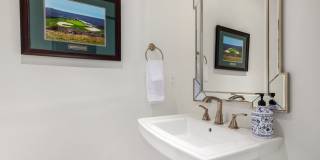 Stunning 7BR House in Camelback Canyon Gallery 34