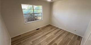 2 Lancaster Drive Gallery 7