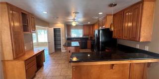 1299 Dogwood Gallery 11