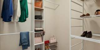 425 TIMBERWALK Court unit: 1135 Gallery 18