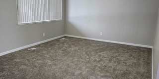 Beautifully Renovated 3 Bedroom, 1 1/2 Bathroom Duplex on the Boise Bench! Newer Carpet and Paint. Gallery 8