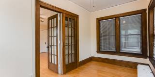 2124 Garfield Avenue South Gallery 1