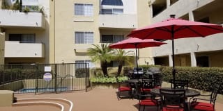 Burbank Village Apartments Gallery 17